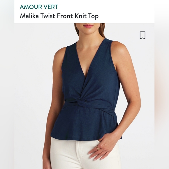 Tops - Twist front knit top